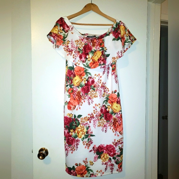 Floral Off the Shoulder Dress, Size Medium - Picture 2 of 3